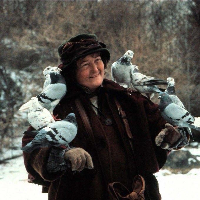 Brenda Fricker, Oscar-Winning My Left Foot and Home Alone 2 Actress, Dies at 81